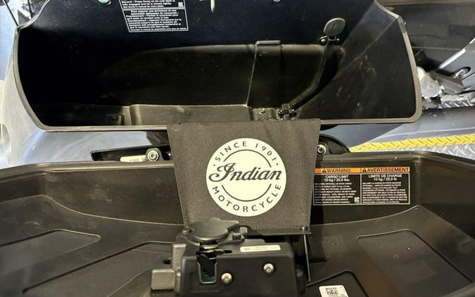 2024 Indian Challenger Black Metallic