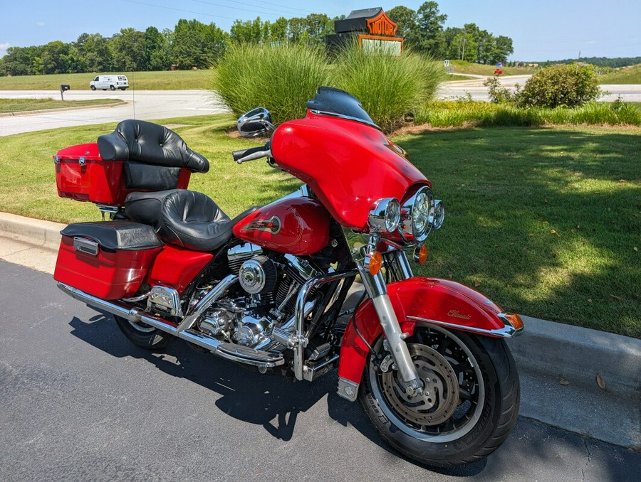 2003 Harley-Davidson Electra Glide® Classic Exclusive - Fire Engine Red - Firefighter