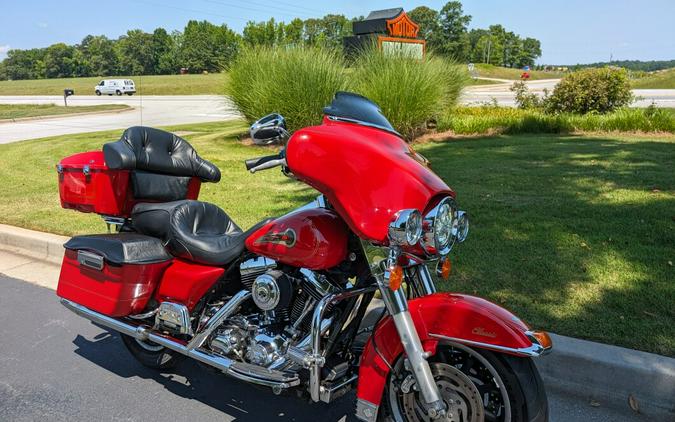 2003 Harley-Davidson Electra Glide® Classic Exclusive - Fire Engine Red - Firefighter