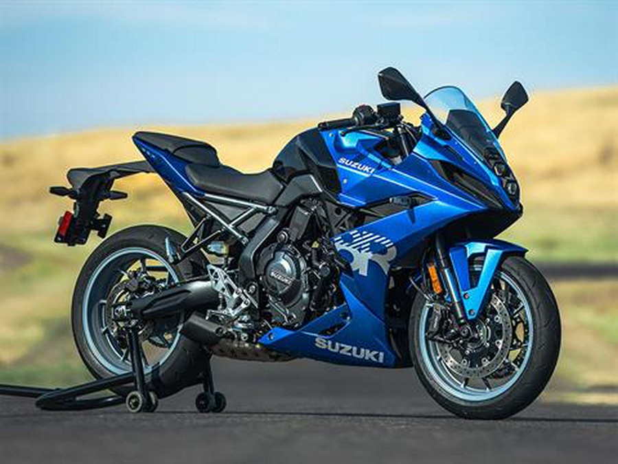 2025 Suzuki GSX-8R