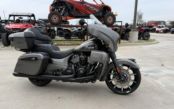 2025 Indian Motorcycle® Roadmaster® Dark Horse® w/Powerband Audio Heavy Metal