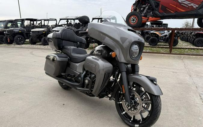 2025 Indian Motorcycle® Roadmaster® Dark Horse® w/Powerband Audio Heavy Metal
