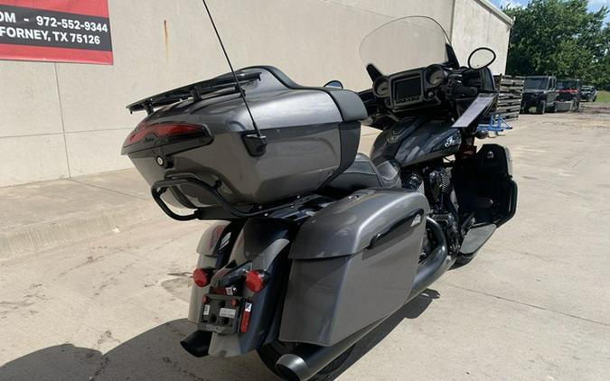 2025 Indian Roadmaster Dark Horse w/Powerband Audio Heavy Metal