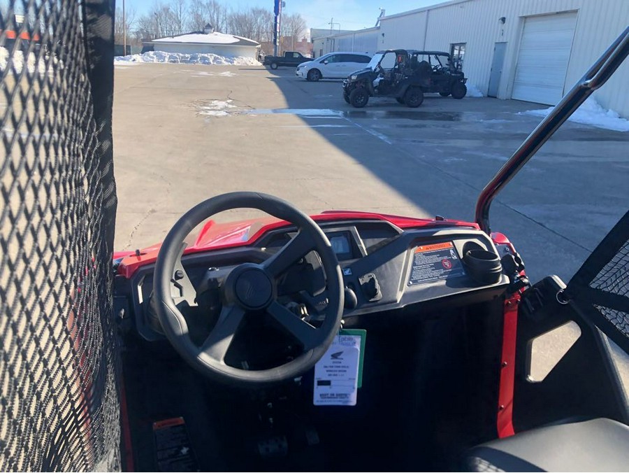 2025 Honda PIONEER 520