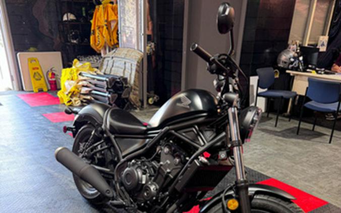2025 Honda Rebel 500 ABS