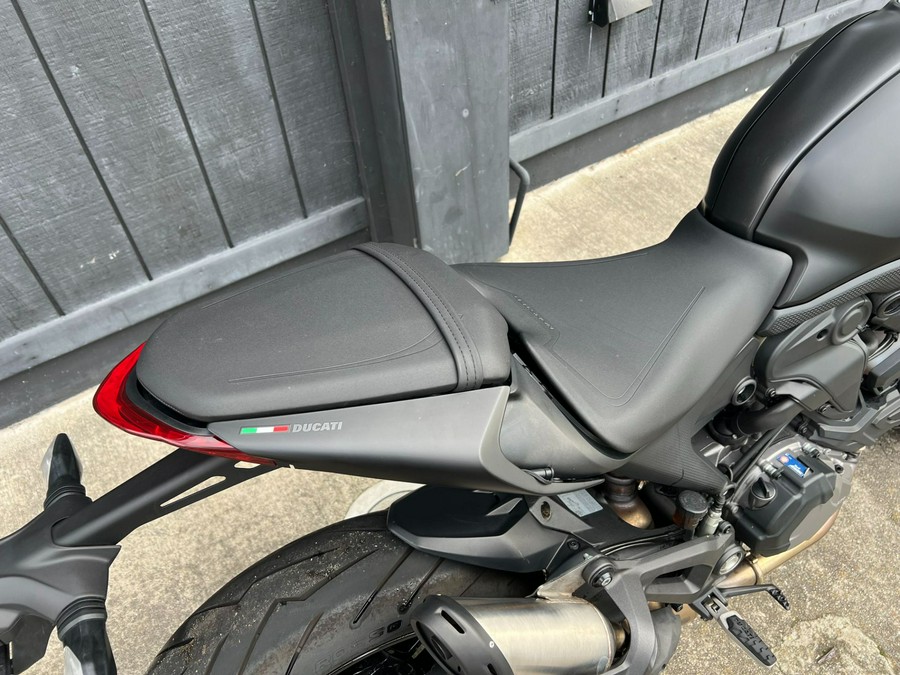 2021 Ducati Monster