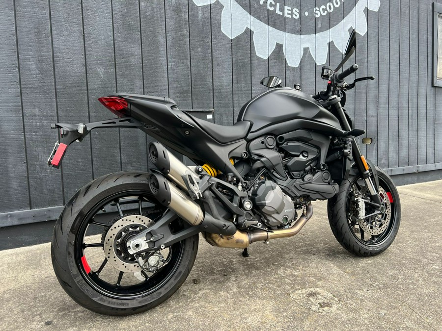 2021 Ducati Monster