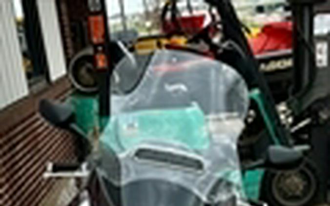 2004 HONDA SILVERWING