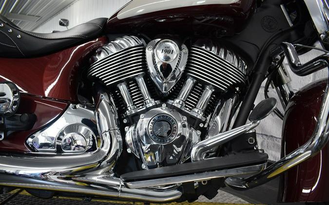 2025 Indian Springfield Maroon Metallic/Silver Quartz Metalli