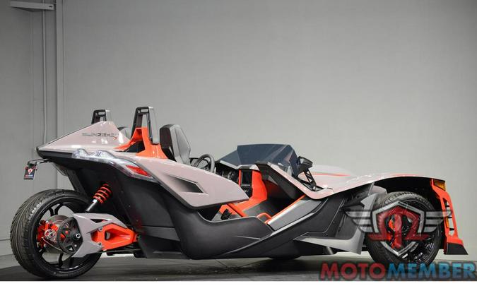 2026 Slingshot R AutoDrive Radiant Gray with Indy Red Pearl