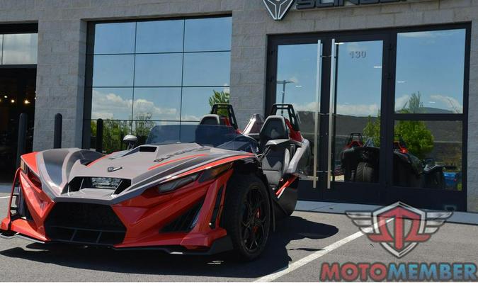 2026 Slingshot R AutoDrive Radiant Gray with Indy Red Pearl