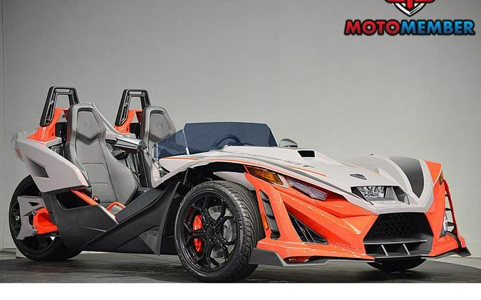 2026 Slingshot R AutoDrive Radiant Gray with Indy Red Pearl