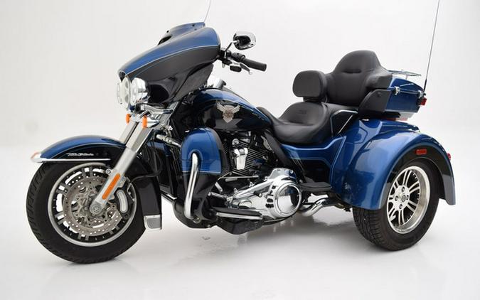 2018 Harley-Davidson Trike FLHTCUTG - Tri Glide Ultra