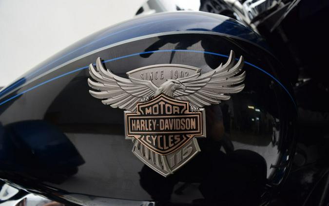 2018 Harley-Davidson Trike FLHTCUTG - Tri Glide Ultra