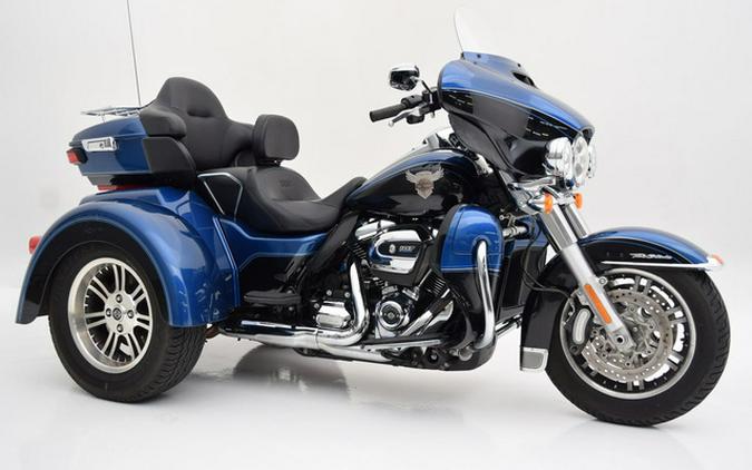 2018 Harley-Davidson Trike FLHTCUTG - Tri Glide Ultra