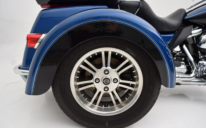 2018 Harley-Davidson Trike FLHTCUTG - Tri Glide Ultra