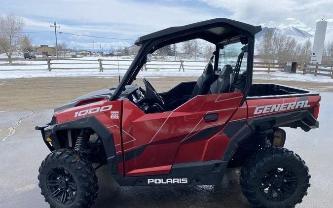 2020 Polaris® GENERAL® 1000 Deluxe