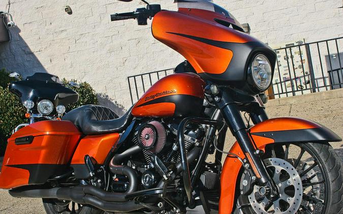 2019 Harley-Davidson® FLHXS - Street Glide® Special