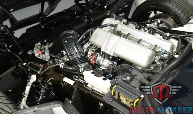 2026 Slingshot R AutoDrive