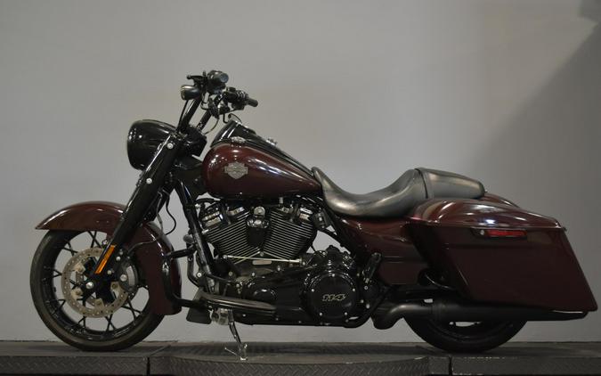 2022 Harley-Davidson Road King Special Midnight Crimson