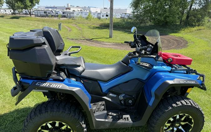 2022 CAN-AM OUTLANDER MAX XT 850