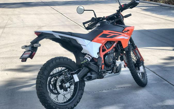 2026 KTM 390 ENDURO R
