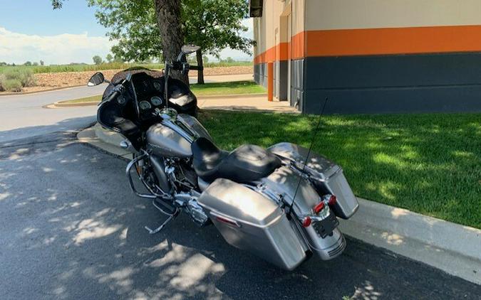 2017 Harley-Davidson Road Glide Billet Silver