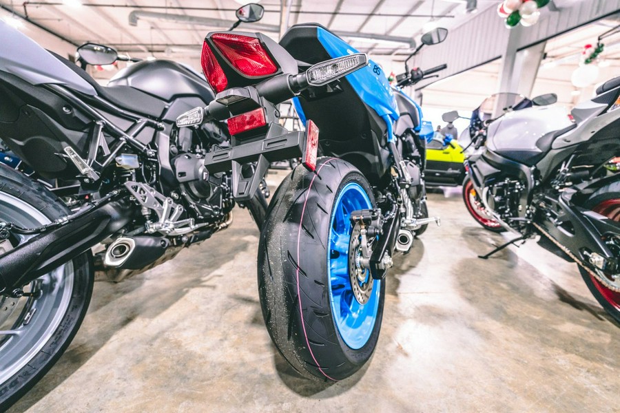 2024 Suzuki GSX-8S