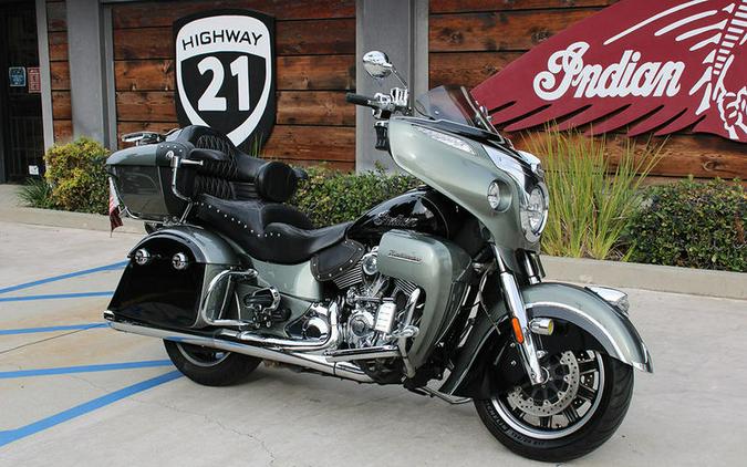 2021 Indian Motorcycle® Roadmaster® Alumina Jade/Thunder Black