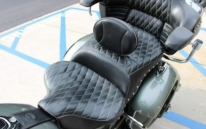 2021 Indian Motorcycle® Roadmaster® Alumina Jade/Thunder Black