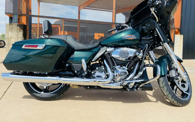 FLHX 2024 Street Glide®