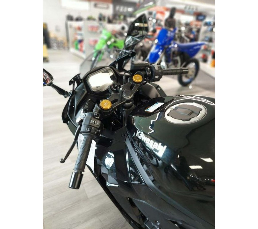 2024 Kawasaki Ninja® ZX™-4R ABS