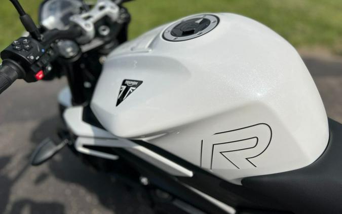 2024 Triumph Street Triple 765 R Crystal White REET TRIPLE R