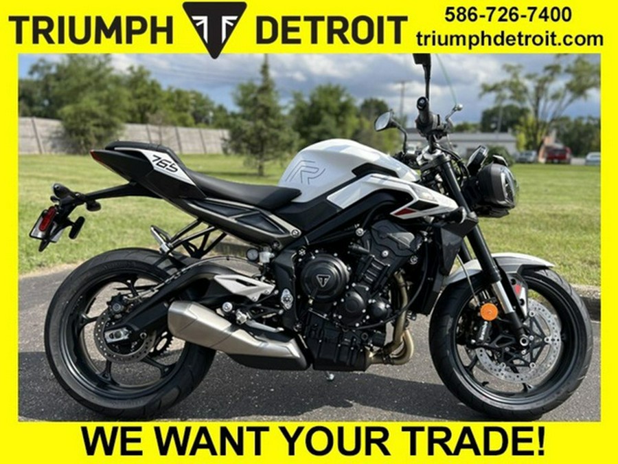 2024 Triumph Street Triple 765 R Crystal White REET TRIPLE R