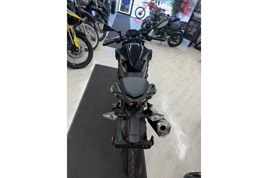 2025 Z500 ABS - Kawasaki