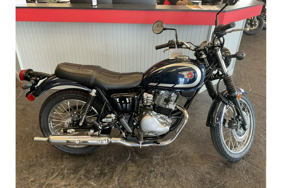 2025 Kawasaki W 230 ABS