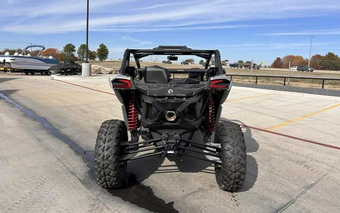 2025 Can-Am® Maverick X3 DS Turbo Fiery Red & Hyper Silver