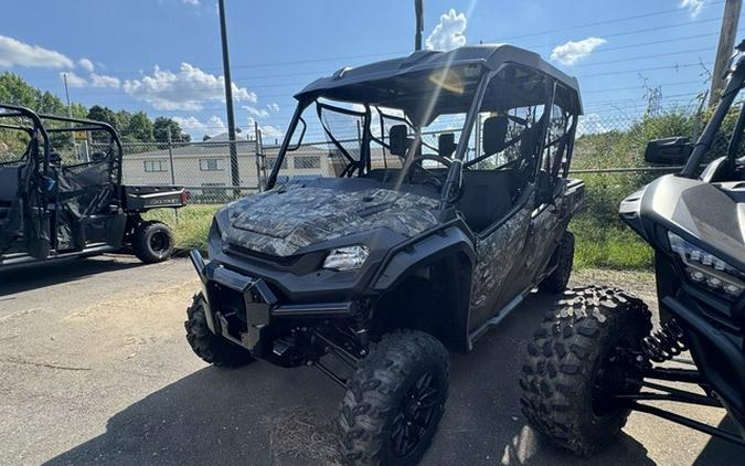 2025 Honda Pioneer 1000-6 Deluxe Crew