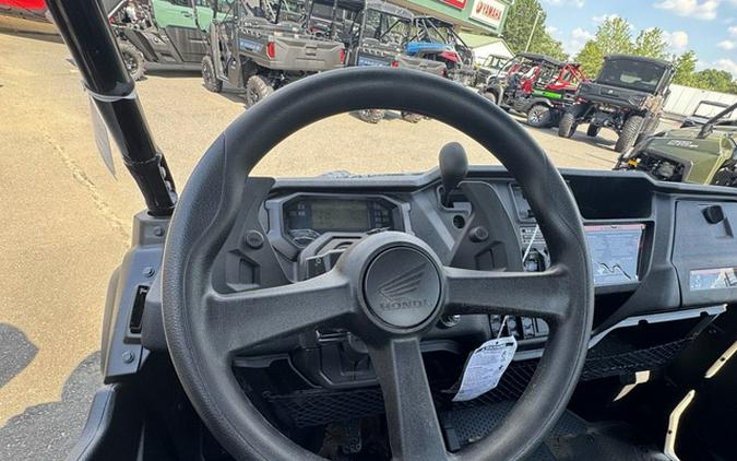 2025 Honda Pioneer 1000-6 Deluxe Crew