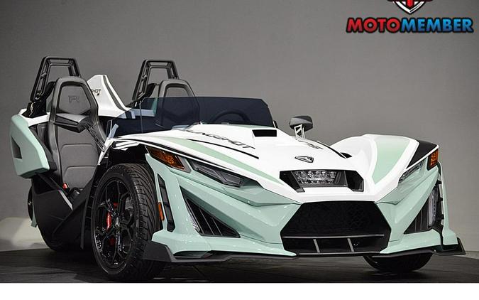 2026 Slingshot R AutoDrive