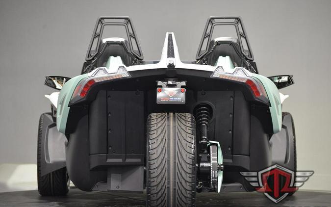 2026 Slingshot R AutoDrive