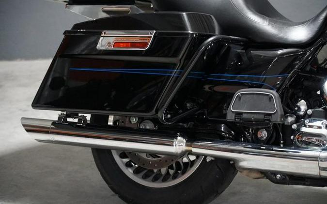 2009 Harley-Davidson® FLTR - Road Glide®