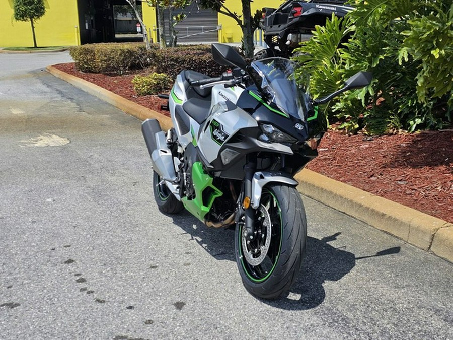 2024 Kawasaki Ninja 7 Hybrid ABS