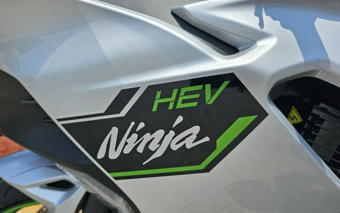 2024 Kawasaki Ninja 7 Hybrid ABS