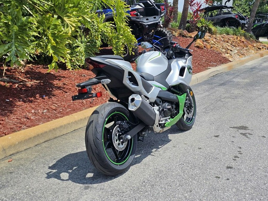 2024 Kawasaki Ninja 7 Hybrid ABS