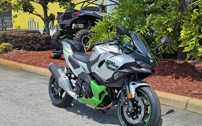 2024 Kawasaki Ninja 7 Hybrid ABS