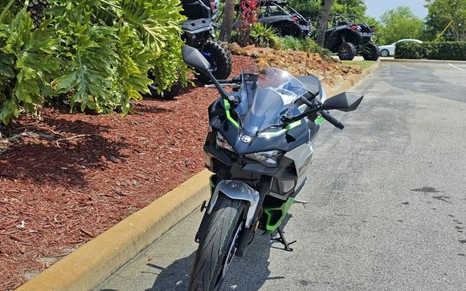 2024 Kawasaki Ninja 7 Hybrid ABS