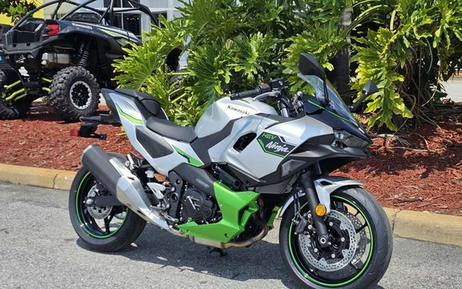 2024 Kawasaki Ninja 7 Hybrid ABS