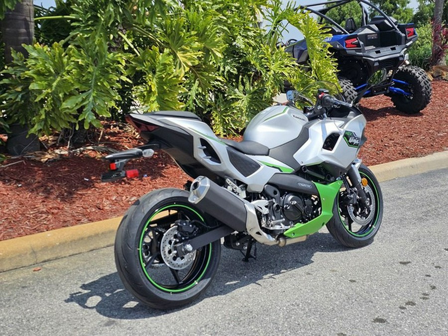 2024 Kawasaki Ninja 7 Hybrid ABS