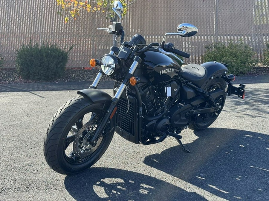 2025 Indian Scout Sixty Bobber Black Metallic